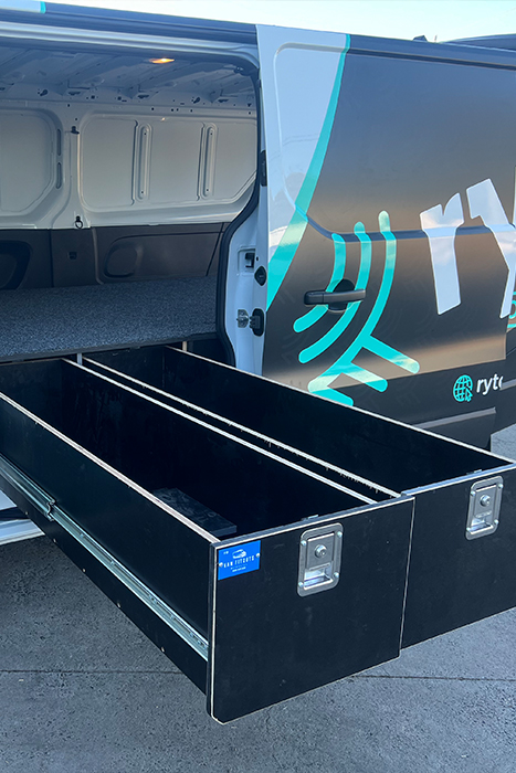 tradesman van fitouts melbourne